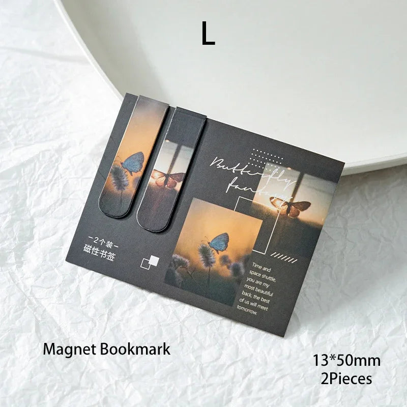 Journamm 2pcs/pack Fantasy Landscape Bookmarks for Books Readers School Supplies Creative Stationery Exquisite Gifts for Student